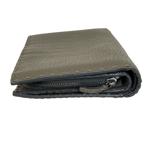 Fendi Vintage Selleria Metallic Pebbled Leather Bifold Wallet - Picture 3 of 16